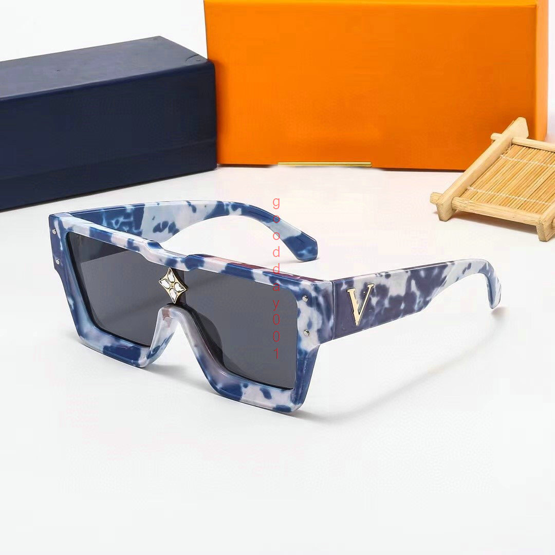 

Fashion Classic designer Sunglasses For Men Women Pilot Sun Glasses UV400 Eyewear Metal Frame styles with boxes Retail Factory Sunnies female Cyclone Sunglasses