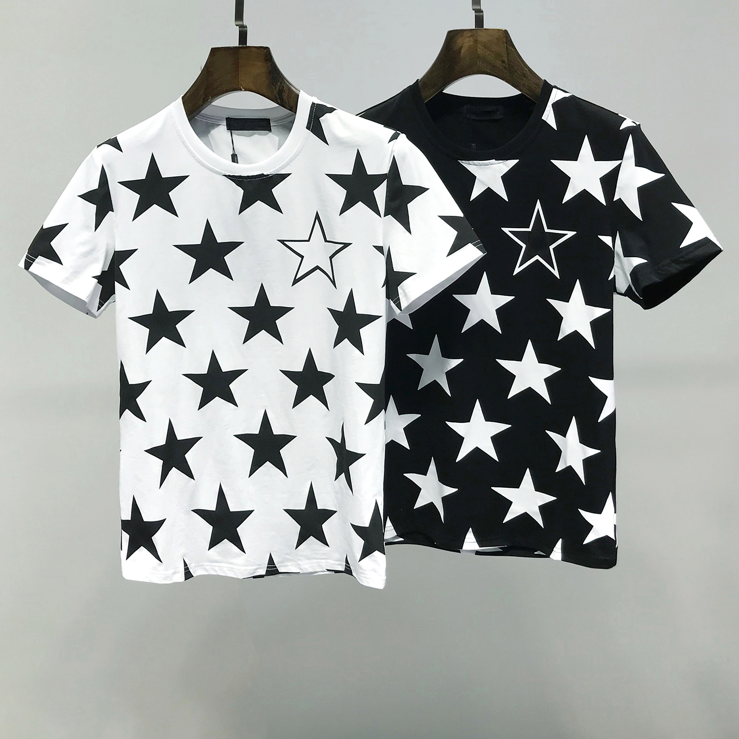 

2021 Crown King designers mens T Shirt #D015 off summer fashion tees luxurys classic royal streetwear white Tshirts casual clothing with lable bb, White;black