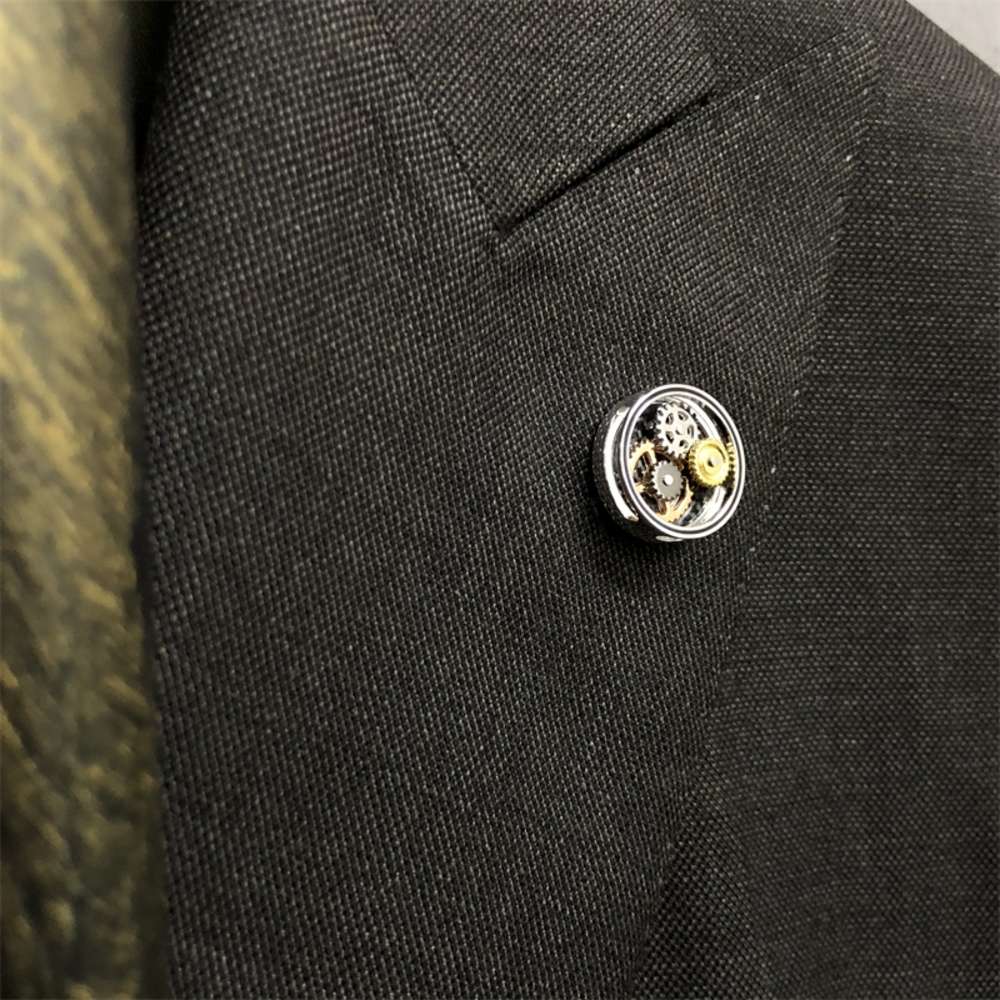 Tateossian round mechanical movement gear Brooch men&#039;s light luxury suit collar accessories-image-695415215
