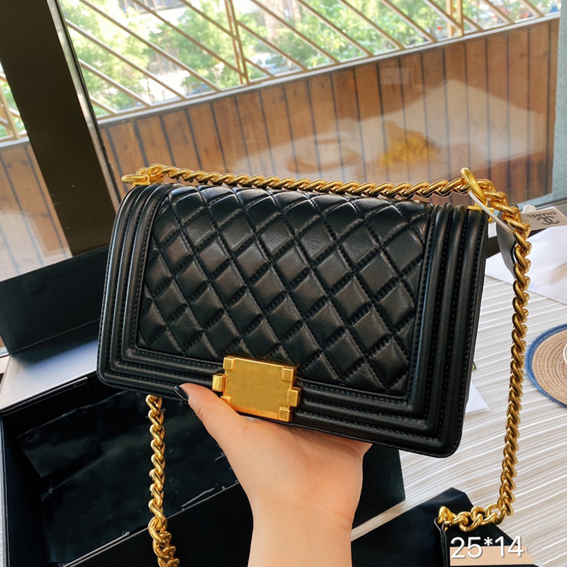 

5A+ 20C/25C Vintage Boy Luxurys Desingers Lambskin Shoulder Bags Le Genuine Leather Interwoven Chain With Serail Number Cosmetic Pochette Cl