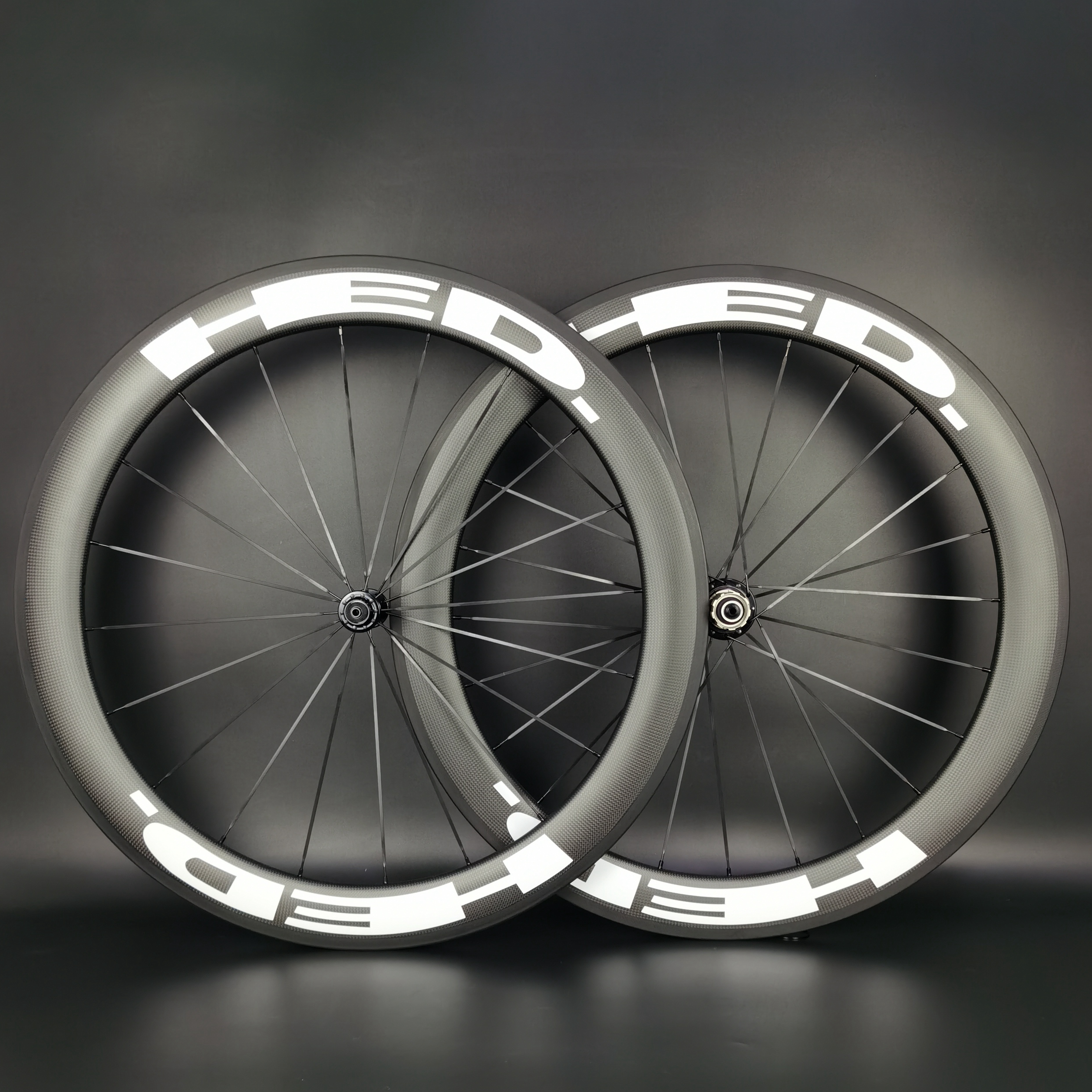 

HED 700C Road bike light Carbon wheels 60mm depth 25mm width clincher/Tubeless/Tubular Bicycle wheelset with 3k matte finish