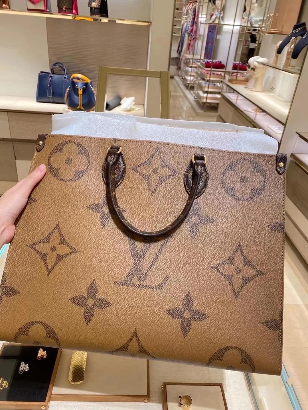 

lv LOUIS BAG VITTON Designers Wallet Fashion ONTHEGO Designer Handbag Women Leather Shoulder Bags High Quality Messenge, Red;black