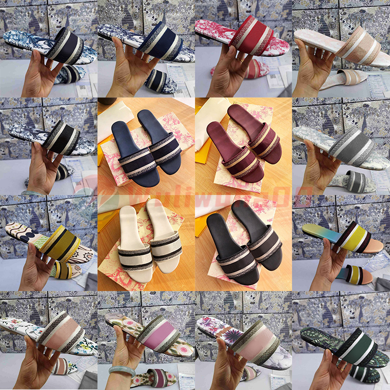 

2021 Women Sandals Slippers Embroidery Designers Slides Sandal Floral Brocade Flip Flops Striped Beach Leather Dazzle Summer Flower Rubber Slipper Loafers 35-41, 11s-bred