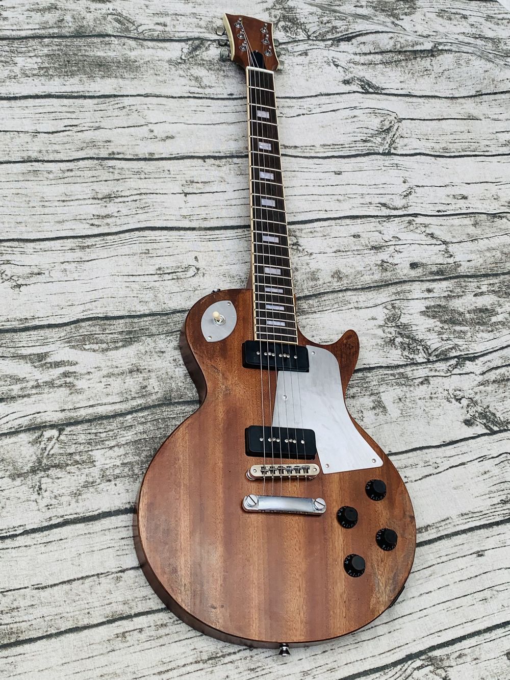 

Aged/Relic Electric Guitar Bob Marley Vintage Binding Natural