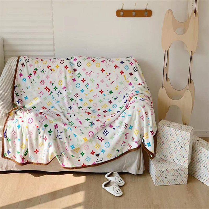 

unisex classical blanket high quality home car hotel blankets luxury letter pattern