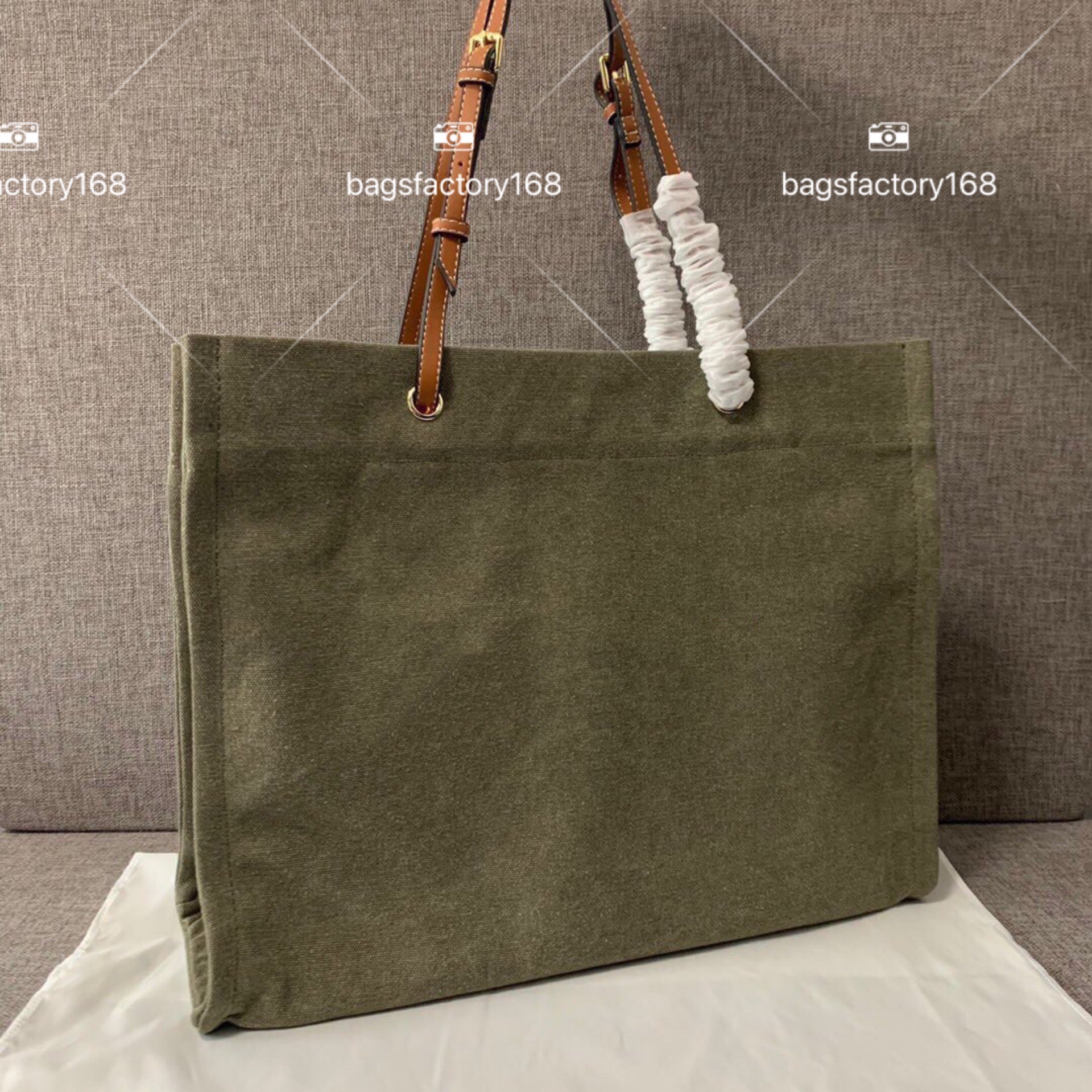 Conception classique de la grande marque Toile alphabétique Shopping Sac En Cuir Bandoulière Couture Couture Grand Capacité Tote Forfait Casual C
