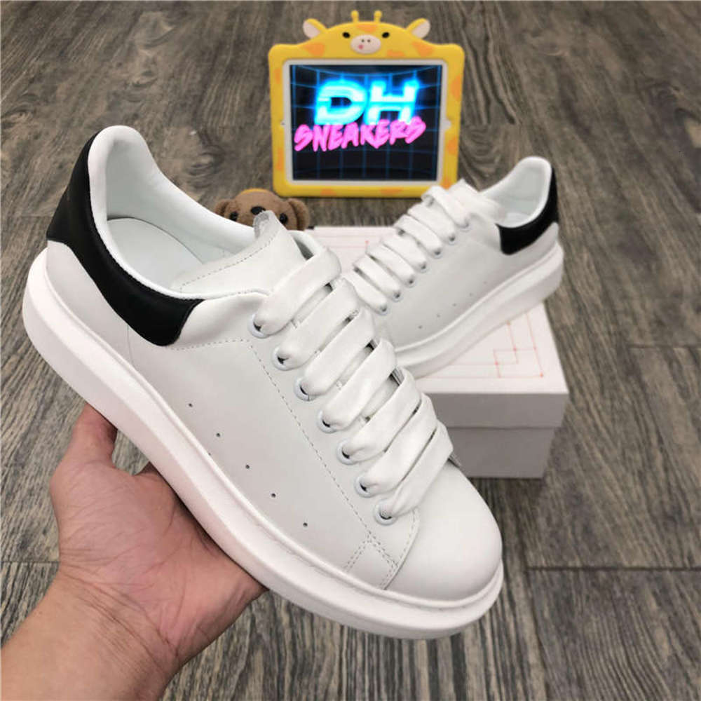 

Top Quality Men Womens Genuine Leather Designer Shoes Women Fashion Outdoor Ve et Falt Sneakers Mens Platform Leathers Casual Trainers, Color 17