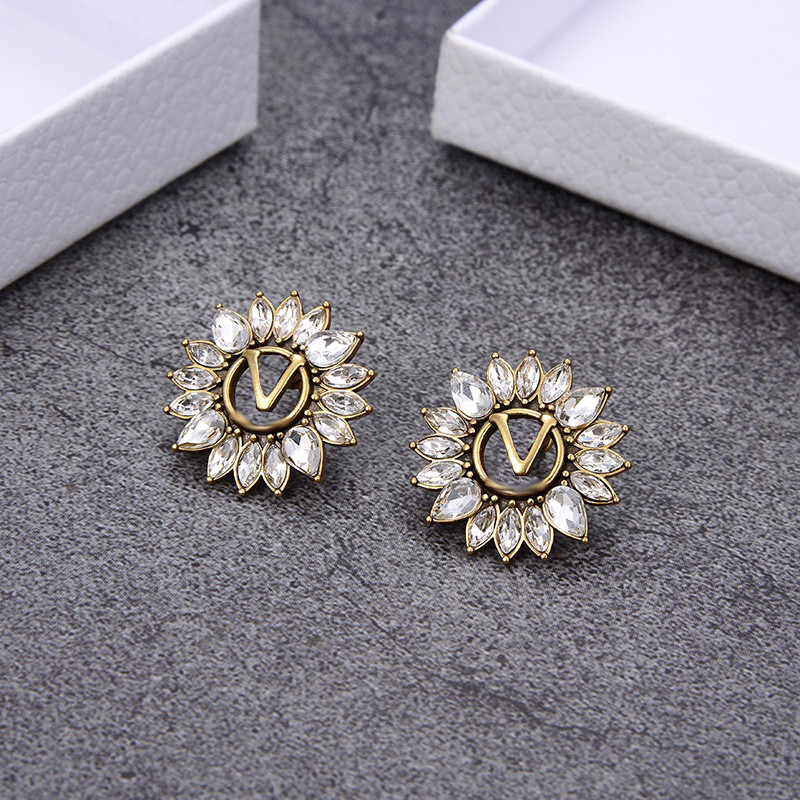 

Shiny Diamond Designer Charm Earrings Sunflower Crystal Letters Studs Rhinestone Dangler Eardrop For Party Anniversary