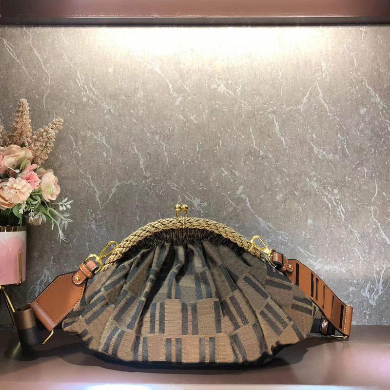 

Cloud Bag Handbag Women Bags Fashion Letter Printing Straw Canvas Hollow Out Half Moon Metal Buckle Gold Parts Wide Shoulder Strap High Quality, Black