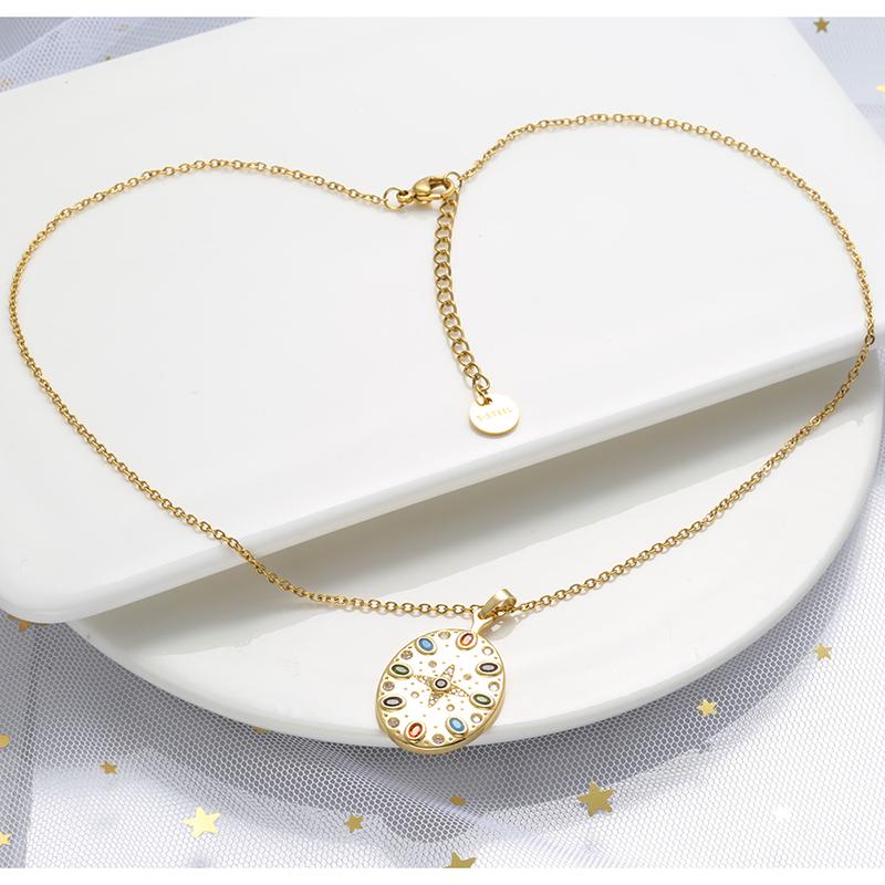

Pendant Necklaces Fashion High-end Party Necklace Oval Colored Zircon Retro Ladies Jewelry Wholesale