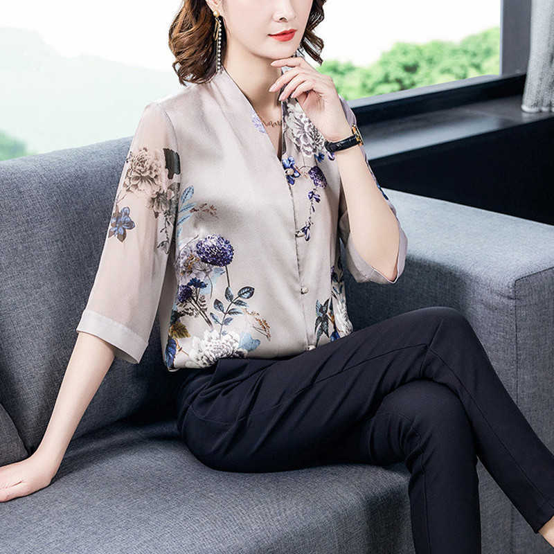 

Korean Silk Women Blouses Shirt Satin Elegant Woman Print Blouse V Ncek Mesh Tops Plus Size 210604