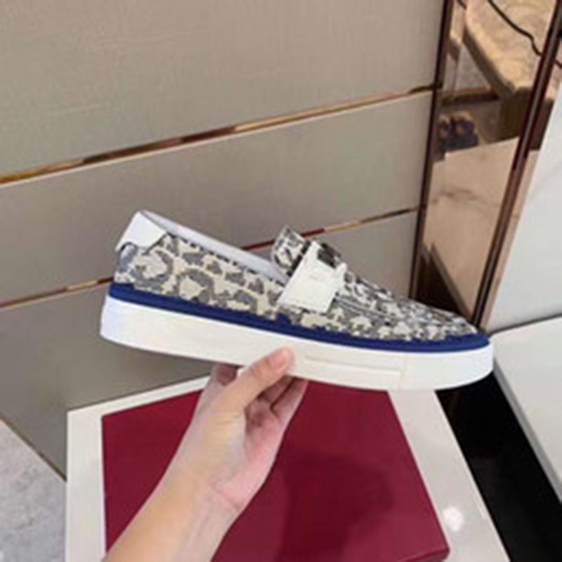 

2021 high quality boutique men's leather casual sneakers mjk001, 3 no box