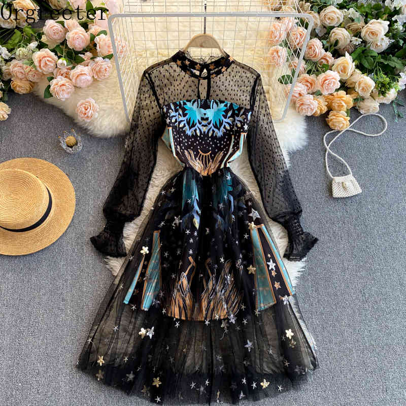 

High-end Custom Fantasy Starry Sky Feminine Black Mesh Lace Dress Long-sleeved Printted Dot Embroidery Stars Slim Robe 210525