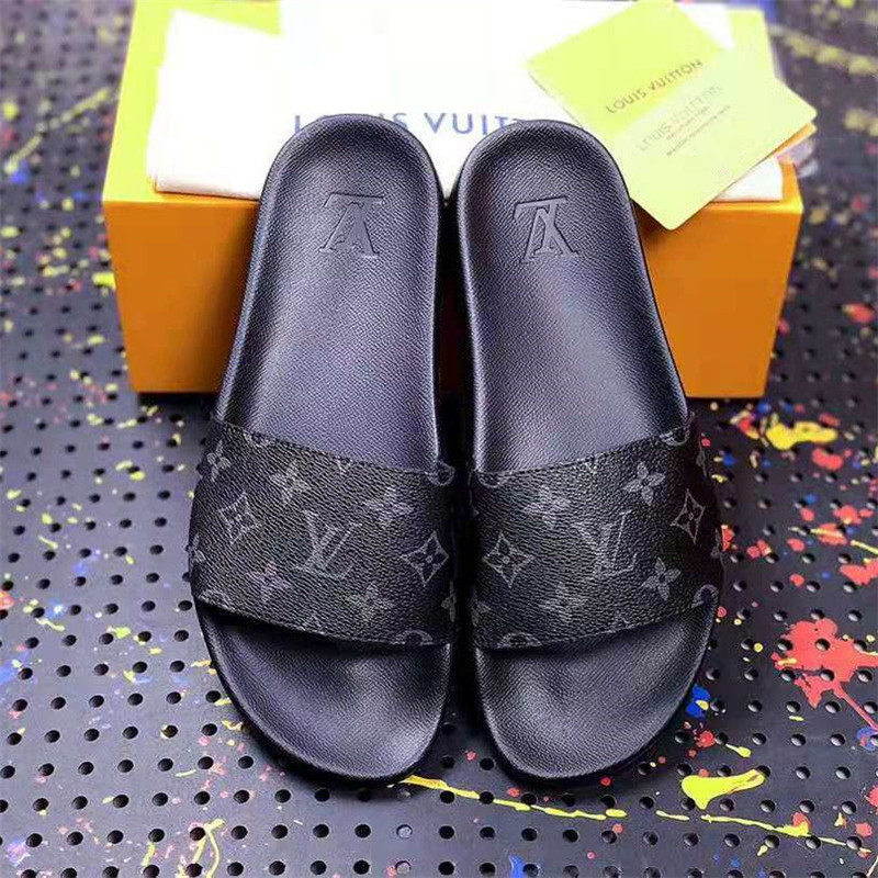 

21ss Classic LOUIS Slippers Summer Woman VITTON Beach Slippers Designer printing Leather Flat Woman Sandals Men Slippers, White;black