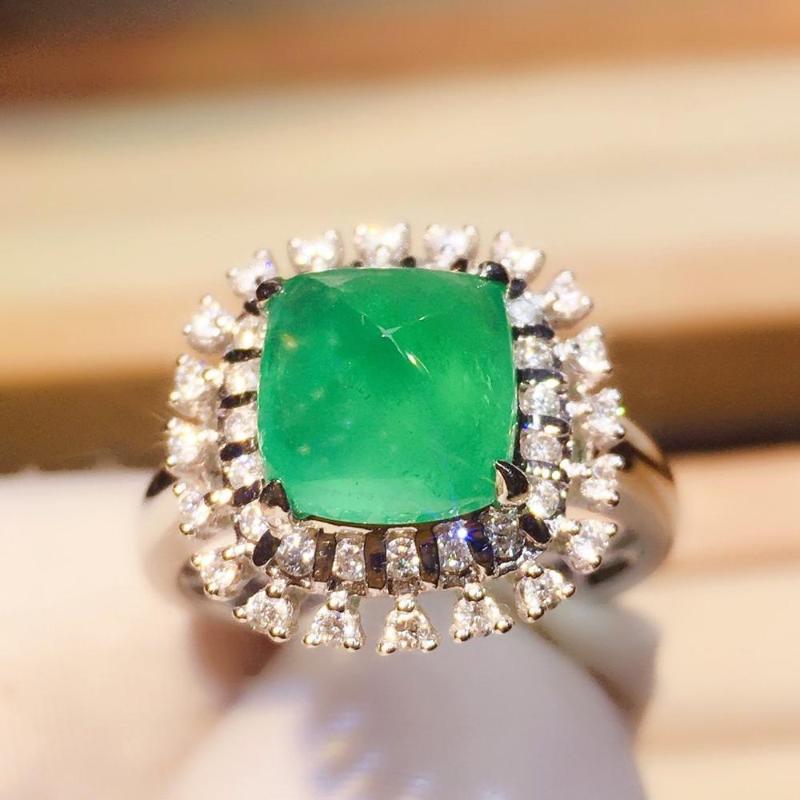 

Emerald Ring 3.79ct Pure 18 K Gold Jewelry Nature Vivid Green Gemstone Diamond Female Rings For Women Fine Cluster