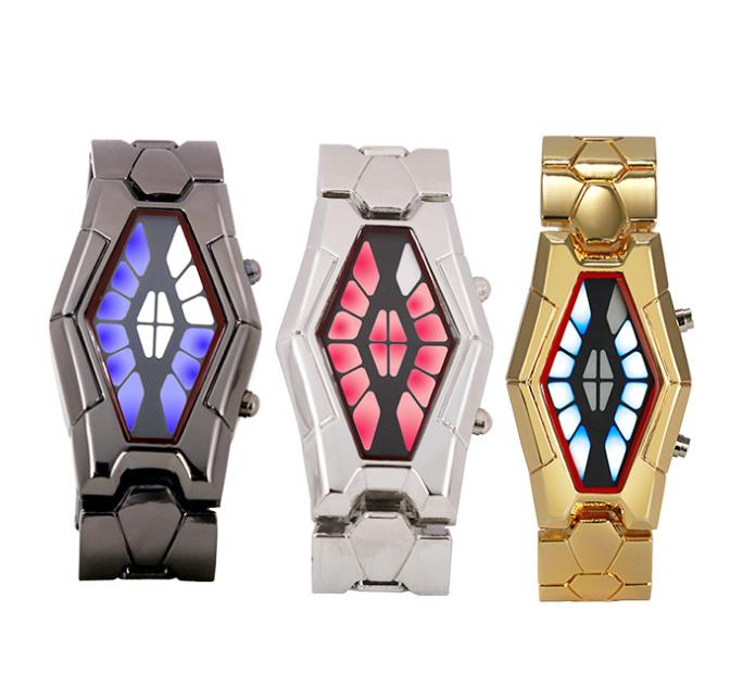 

Wristwatches Creative Golden Snake Head Retro Watch Male Brand Hand Fashion LED Men's Luminous Electronic Stainless Steel Sports Reloj, Gold