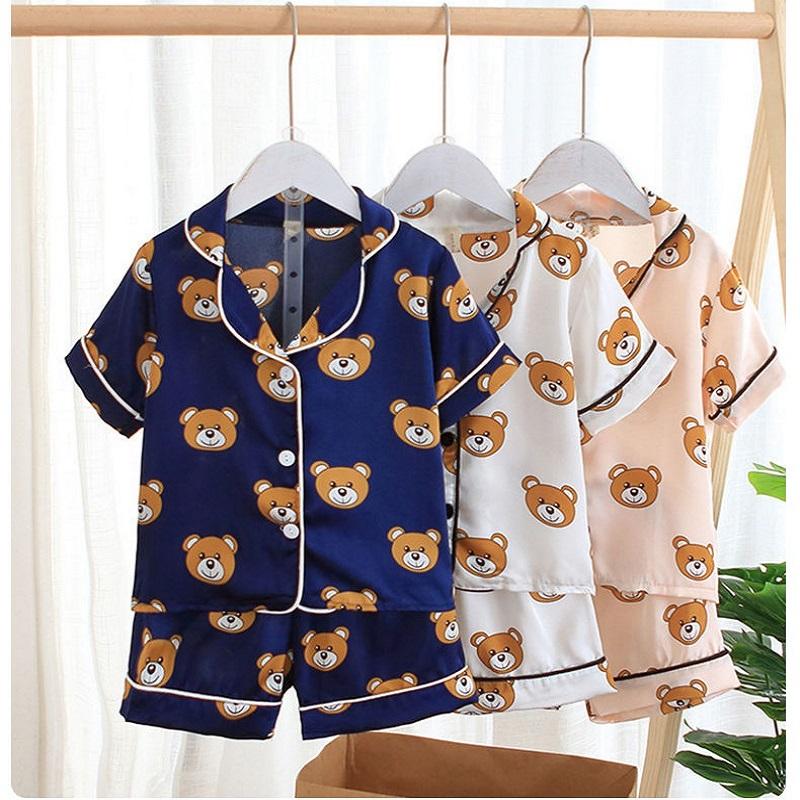 

Clothing Sets Summer Children's Pajamas Set Baby Suit Kids Clothes Toddler Boys Girls Satin Cartoon Short Sleeve Tops Pants Home Wear, White
