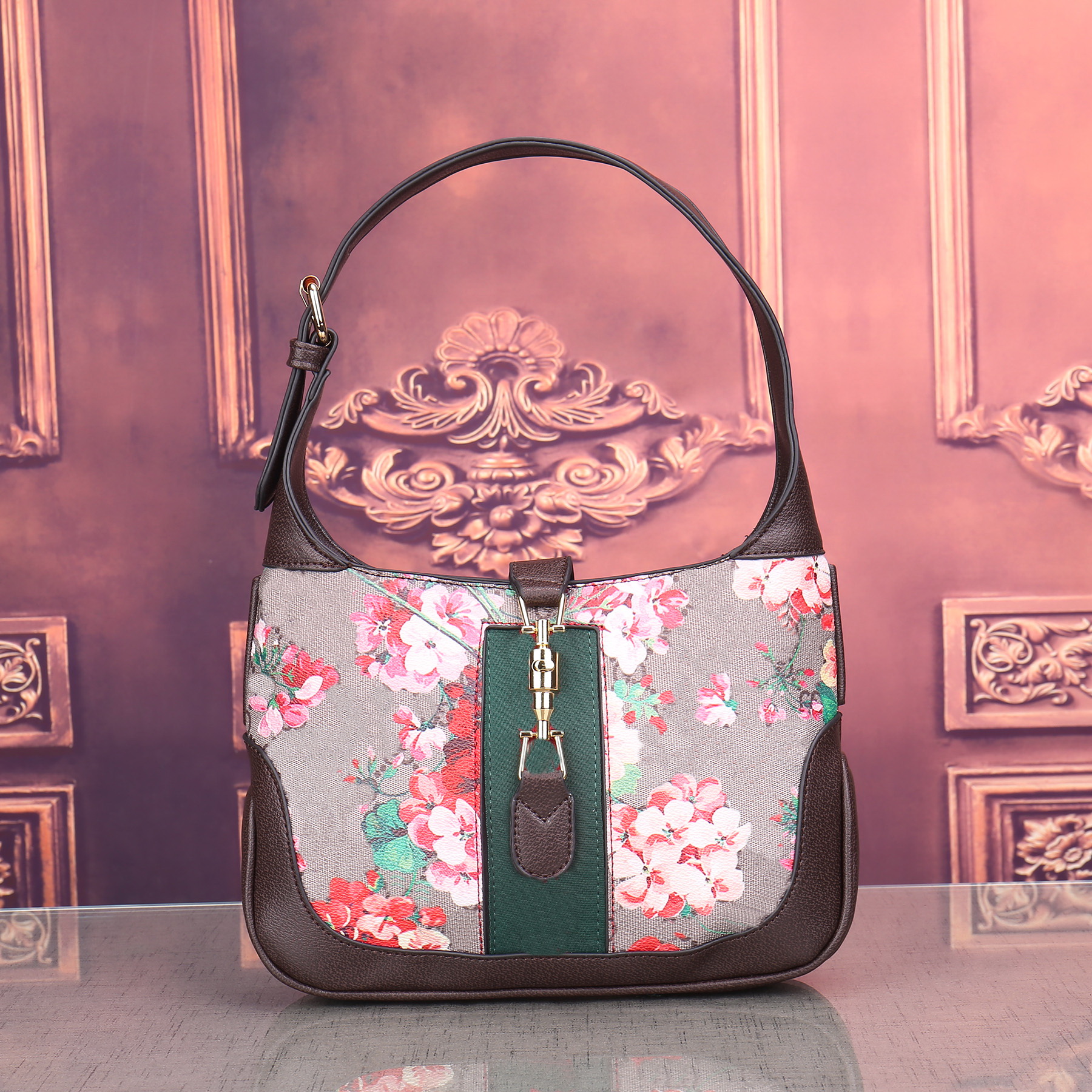 

Hig Quality New Women Handbags signature Shoulder Bags Crossbody Soho Disco Messenger Bag Purse Wallet Fashion Bags Totes Handbag 2023, 28x19x4.5cm