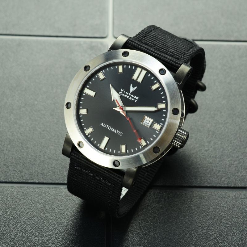 

Wristwatches Vintage Concept Men Watch Automatic Crystal Sapphire Glass 50m Water Resistant Montre Male Mechanical, Blue
