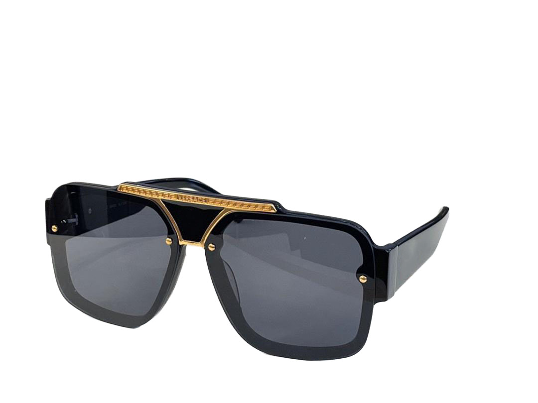 

Sunglasses For Men and Women Summer style 4501 Anti-Ultraviolet Retro Plate Square Full frame fashion Eyeglasses Random Box