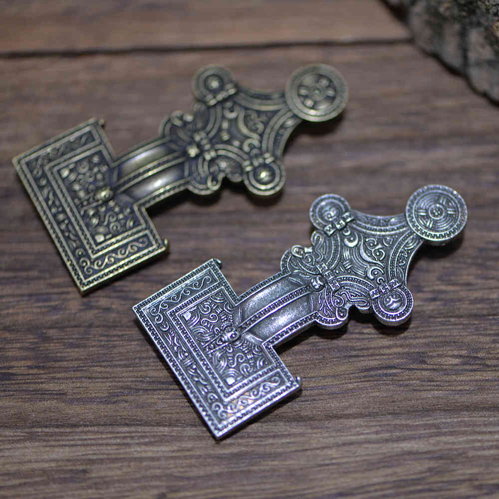 

LANGHONG 10pcs Legendary Knot Fibula For Women Viking Brooch Talisman Jewelry