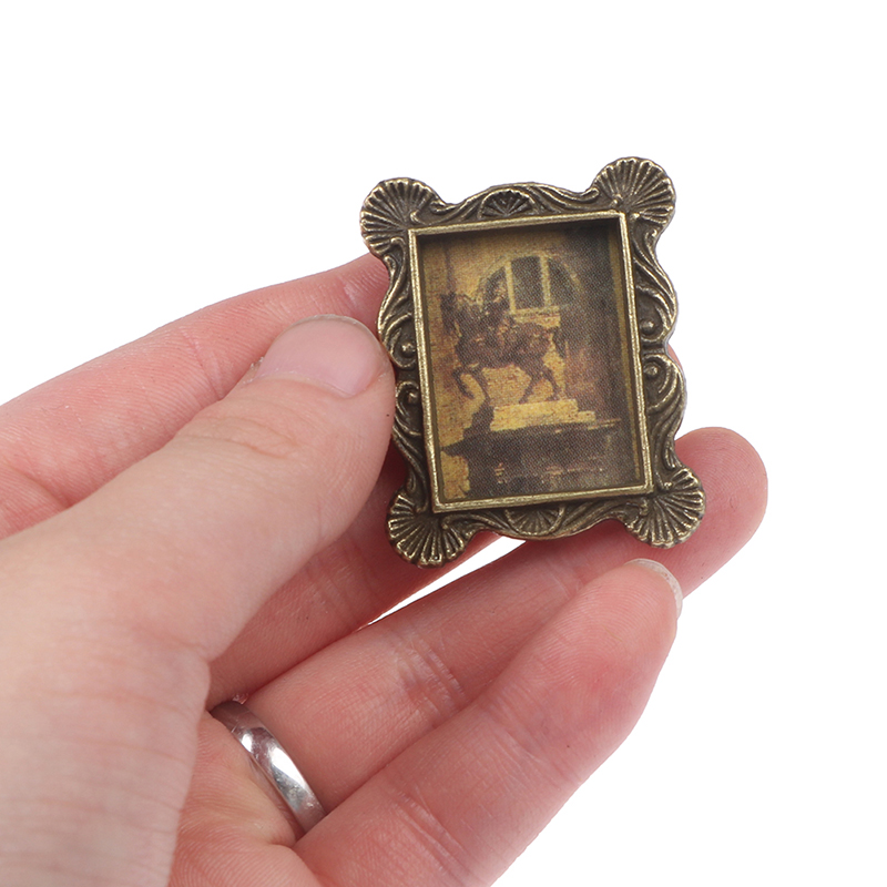 

10Pieces/Lot Hot 1Pc 112 Dollhouse Miniature Retro Picture Frame Photo Doll House Accessory Toy