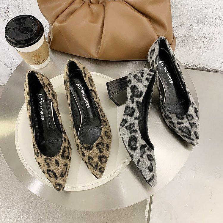 

High Heels Women 2021 Autumn Pointed Toe Shallow Shoes Women's Thick Heel Mid-heel Fashion Dress, Brown