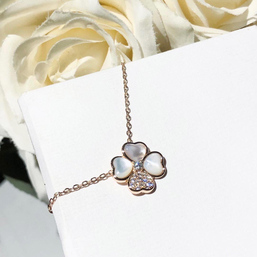 

Jewelry Necklaces & Pendants Pendant 18K Gold White shellfish Clover Necklace 925 Silver