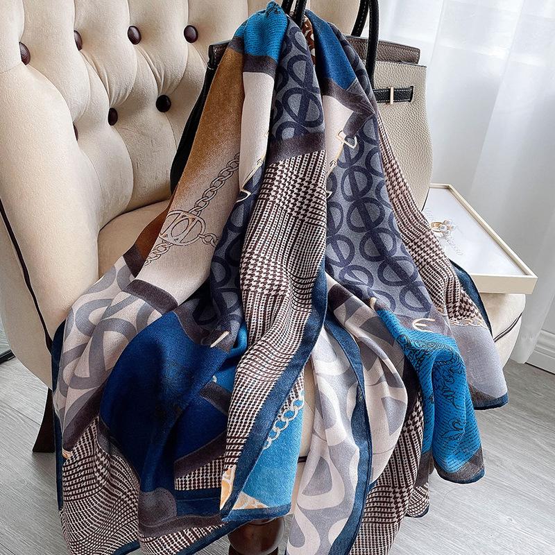 

Scarves 2022 Luxury Cotton And Beach Towel Letter Winter Bandanna Fashion 180X90CM Silk Print Sunscreen Shawls