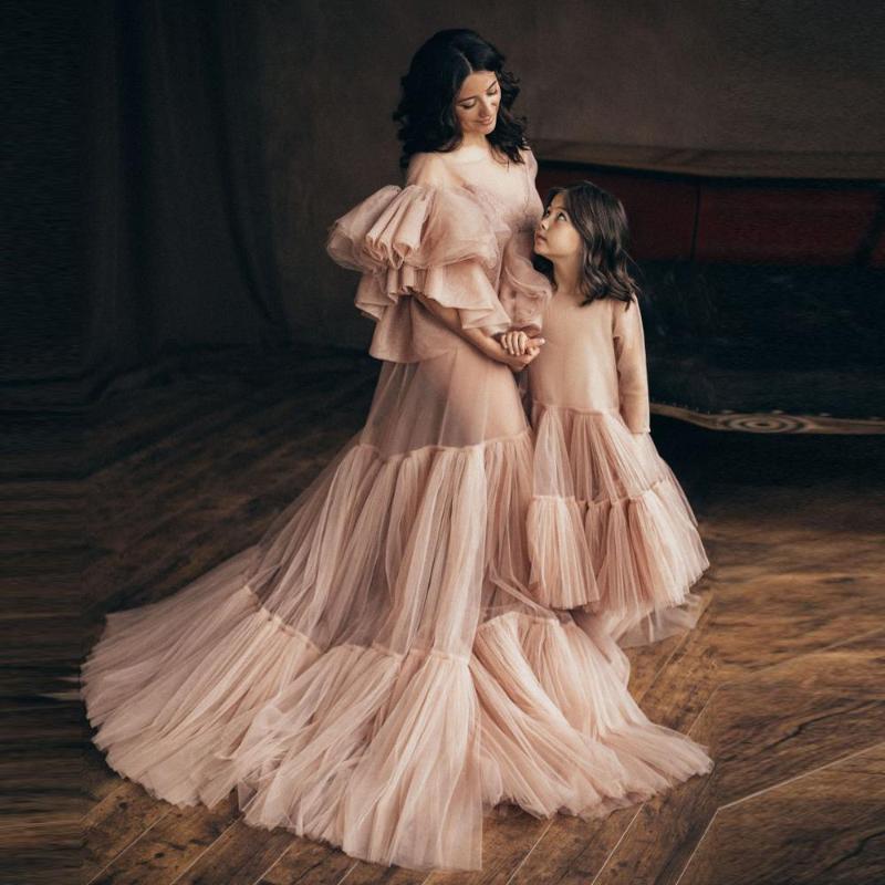 

Casual Dresses 2021 Sexy Bridal Tulle Robes Long Sheer Po Shoot Women Dress Maternity Dressing Gowns Prop Robe Plus Size, Beige