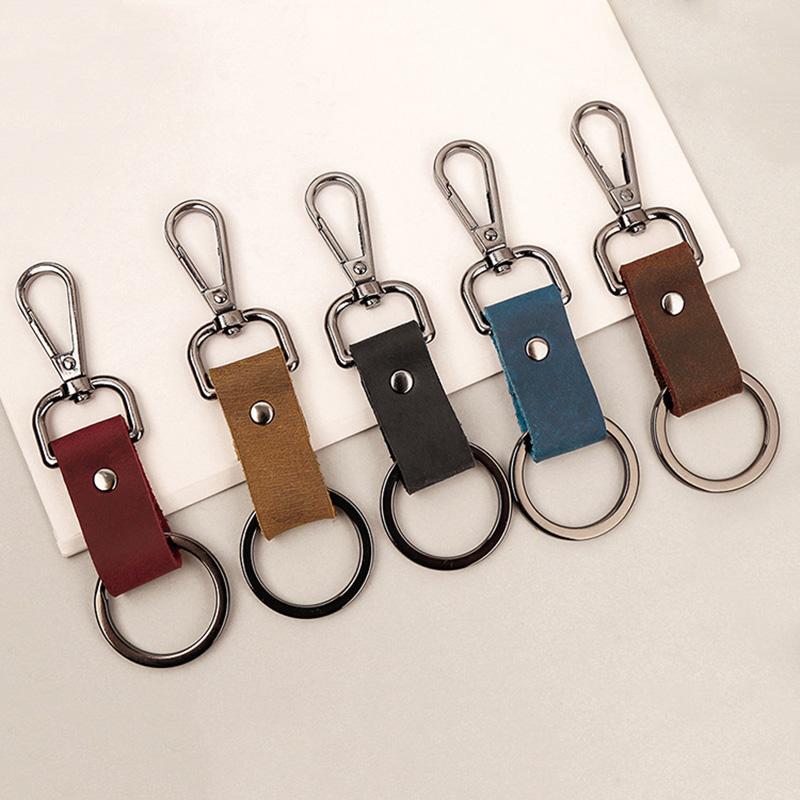 

Keychains Personal Retro Men Gift Keychain Creative First Layer Cowhide Leather Keyring Fashion Car Key Holder Luxury Waist Buckle Jewelry