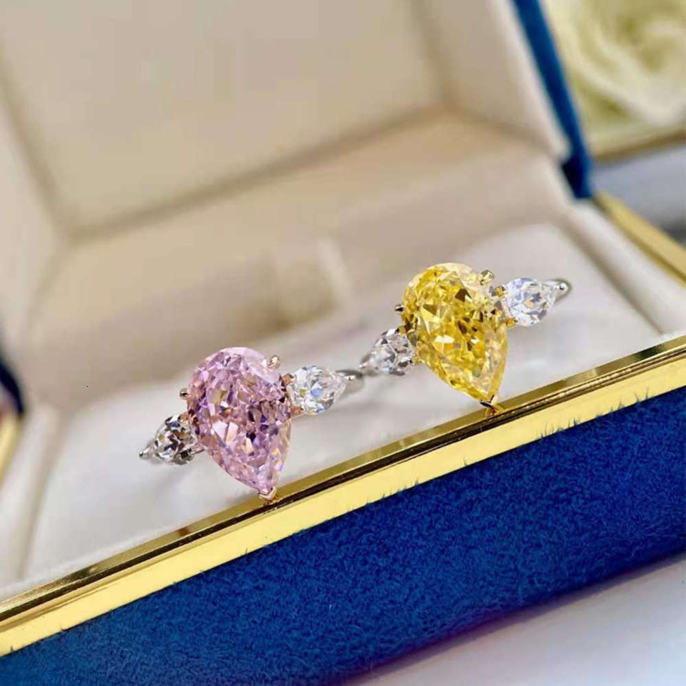 

HBP Water drop shaped yellow diamond ring pure silver high carbon Diamond 4 Carat pear female pink simulation