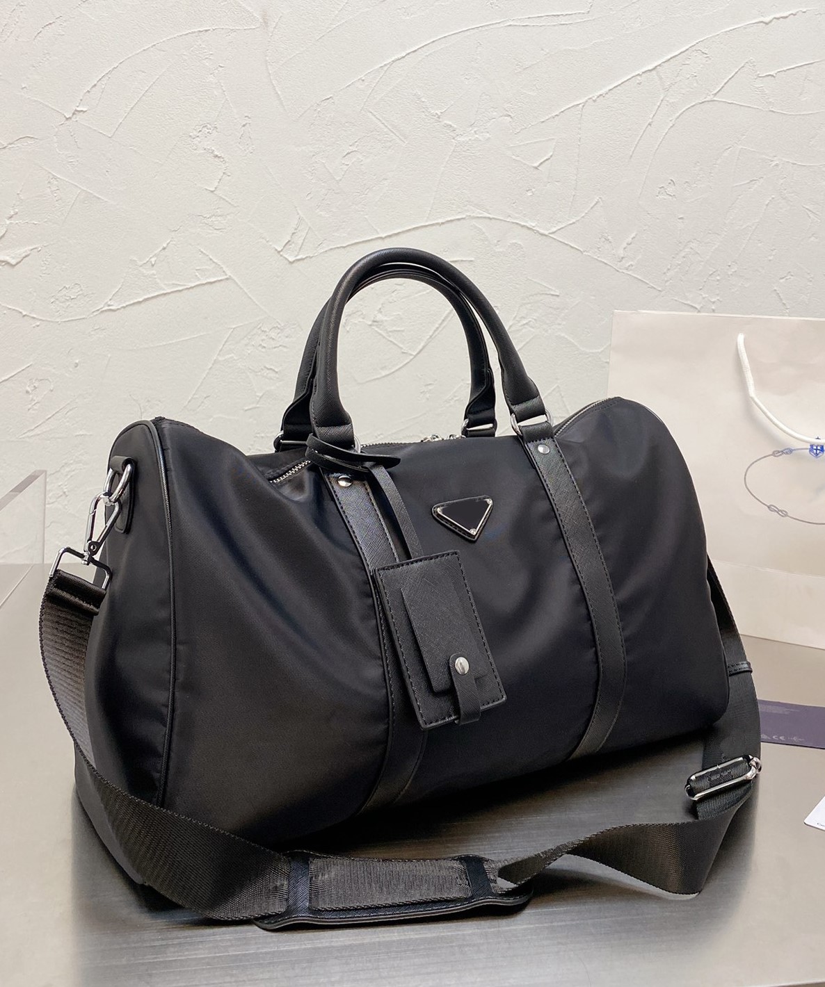 

Large capacity Men Fashion Duffle Bag Triple Black Nylon Travel Bags Mens Handle Luggage Gentleman Business Tote with Shoulder Strap, Black 45cm*26cm*16cm