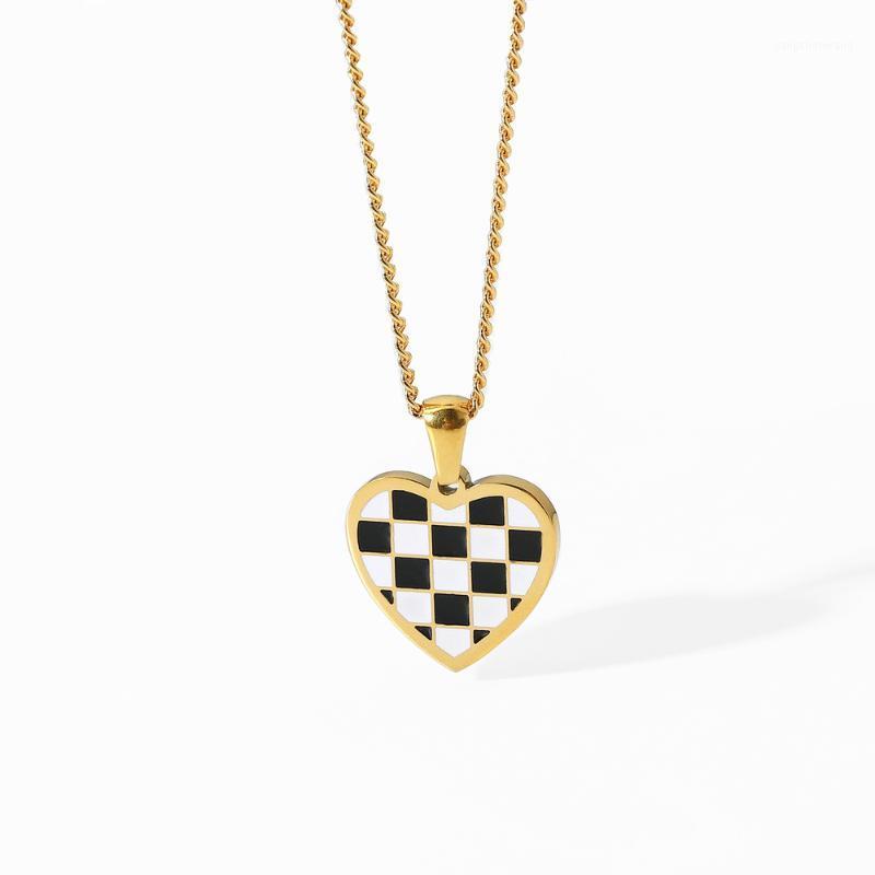 

Chains Stainless Steel 18K Gold Plated Jewelry Chess Grid Patten Black And White Choker Necklace Green Pendant Collier Femme
