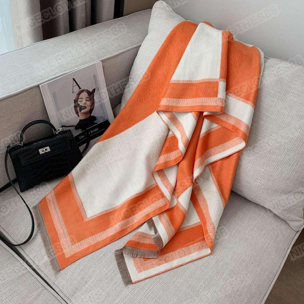 

Designer fashion scarf ladies autumn and winter H-shaped cashmere double-sided thickened warmth long air-conditioning shawl dual-use blanket