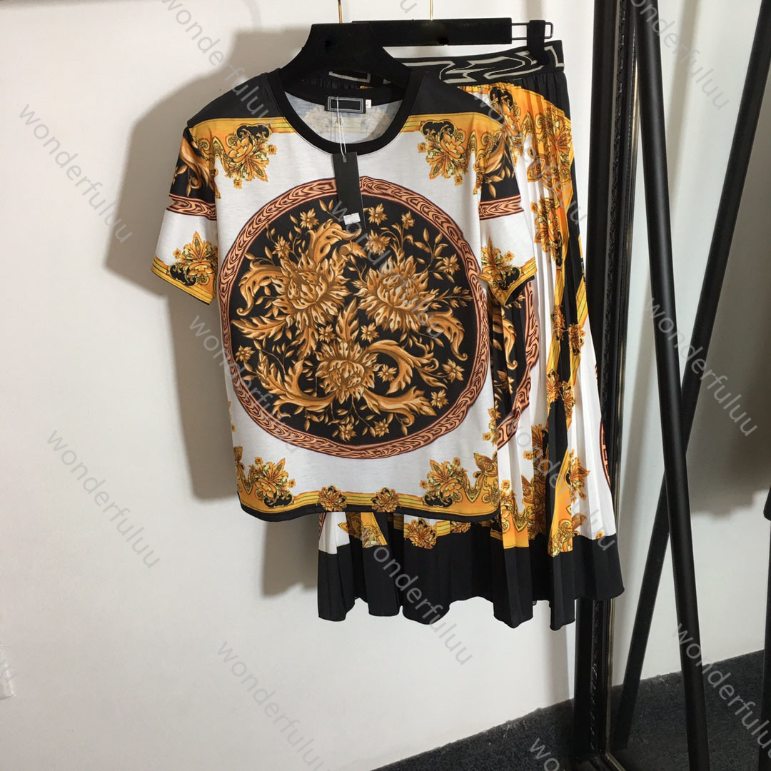 

2021ss printed women sets Ver and sace skirt high quality Women Designers Clothes women s two piece suits spring fashion girl long skirt