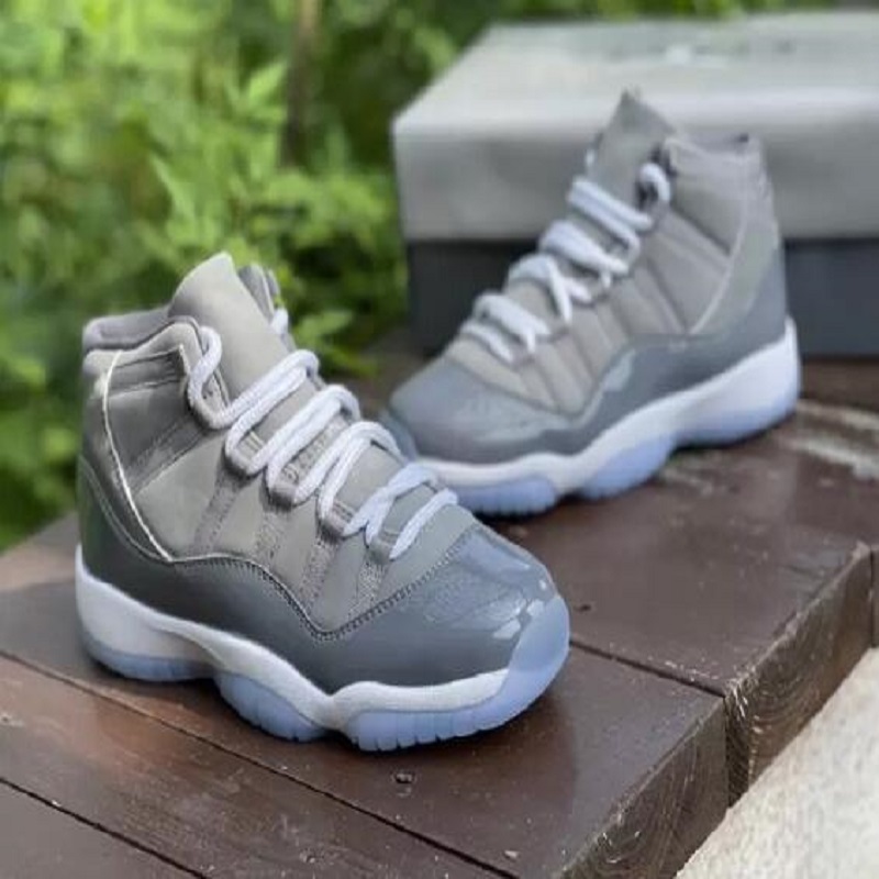 

Man High 11s Mens Basketball Shoes jubilee 25th anniversary bred win like space jam legend blue concord cool grey pantone platinum tint men women sports sneakers, # 33