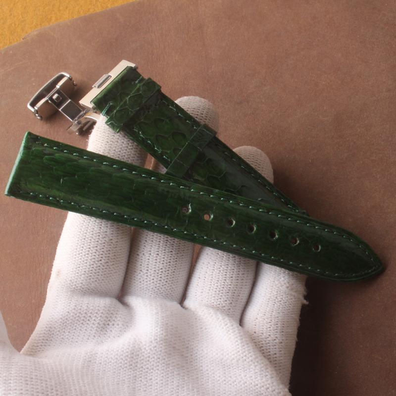 

Watch Bands Special Watchband Snake Leather Green High Quality Strap For Brand Mens Wristwatches 18mm 20mm 22mm Butterfly Buckle Clasp