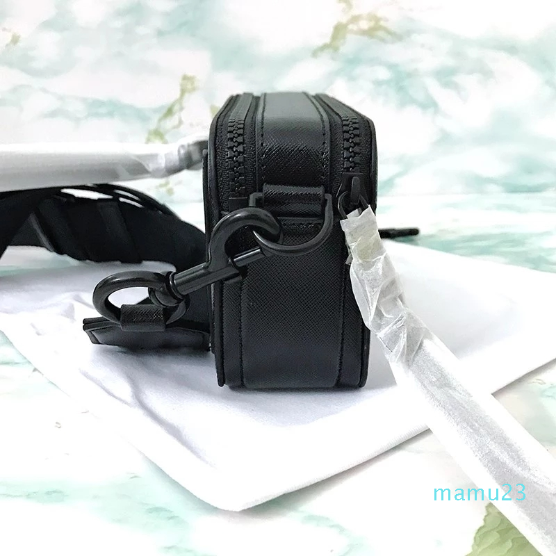 

Marc women shoulder top quality famous small black bag