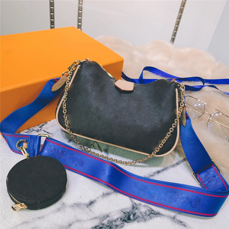 

2021 Unique Multi Pochette Crossbody bag Size:22*15*6 V-164