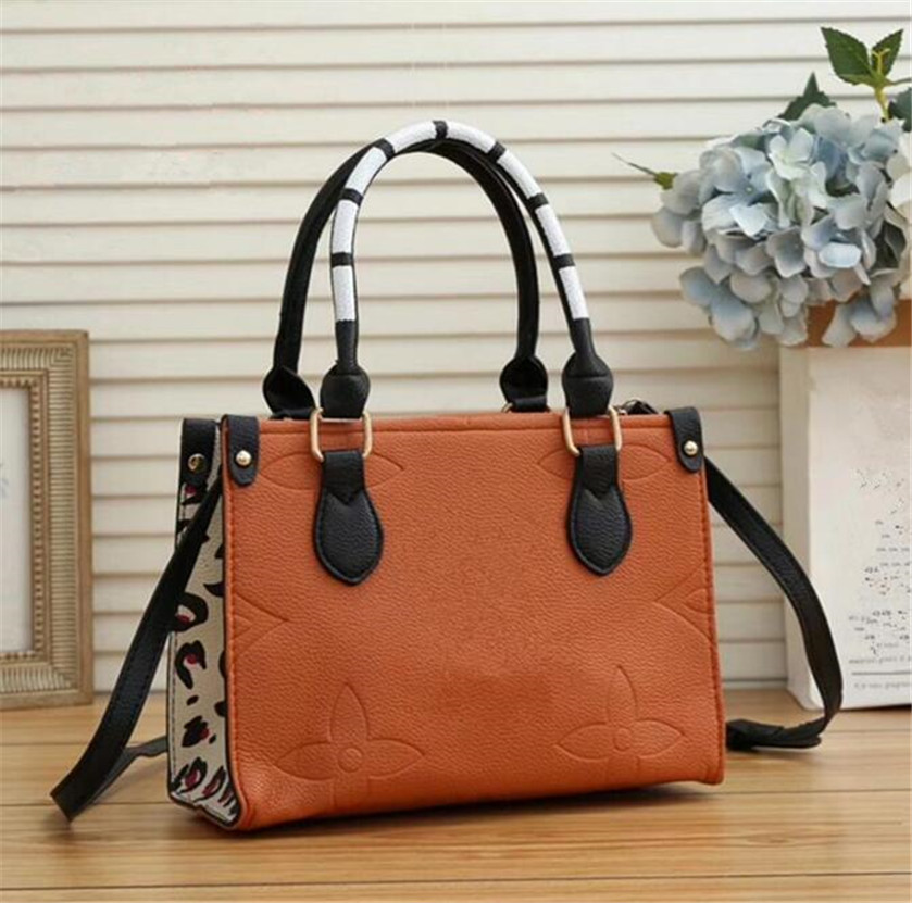 

FASHION ONTHEGO M44925 WOMEN luxurys designers bags genuine leather Handbags messenger crossbody shoulder bag Totes Wallet shoppingbag Wholesale 123, S2