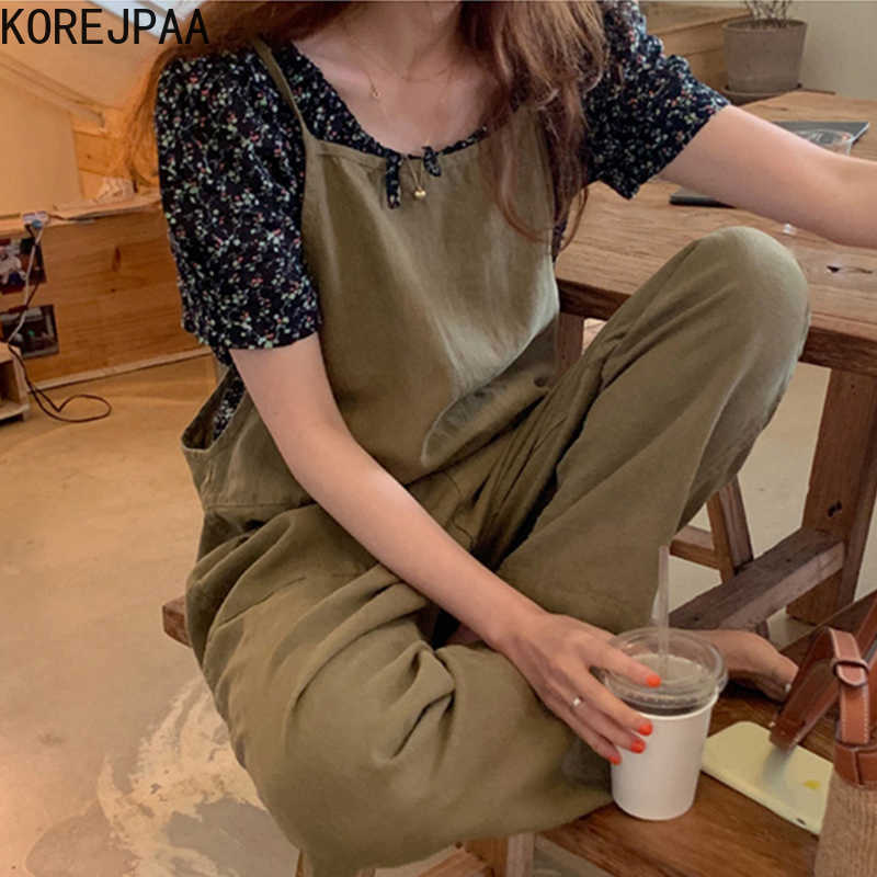 

Korejpaa Women Set Summer Korean Western Style Floral Round Neck Short-Sleeved Shirt Retro Loose Casual Suspender Trousers 210526