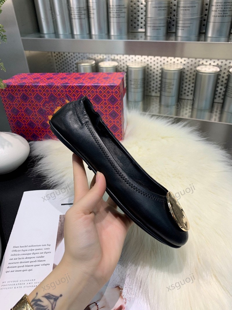 

Design classic platform luxury lady Flat women casual Sneakers Metal buckle 100% leather Ladies Lazy boat shoes size 35-41, Black;red