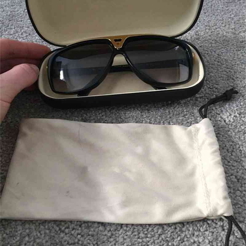 

Men Women Original Evidence Sunglasses Unisex Evidence Sunglasses Black & Gold Style Sunglasses Brand new with tags, box, case and all acces, White;black