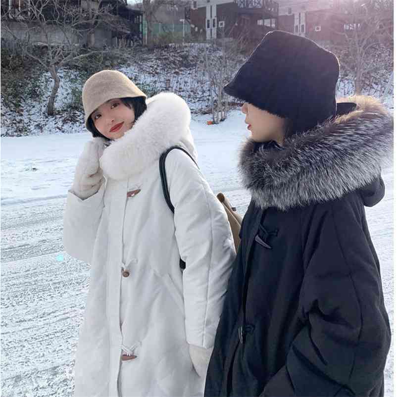 

Winter Women Elegant Thick Warm White Duck Down Coat Female Horn Button Solid Real Fur Collar Outerwear Parkas 210517
