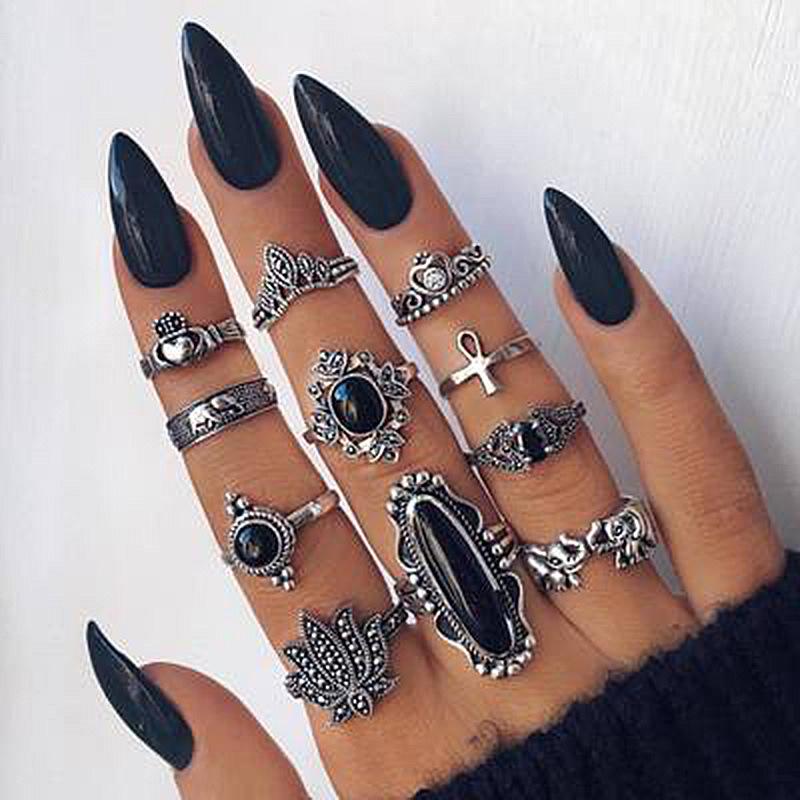 

Cluster Rings European Lotus Elephant Love Crown Ring 11 Piece Set With Ancient Silve Inlaid Black Precious Stone For Female