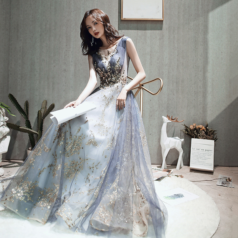 Robes de bal de luxe à paillettes Une ligne Bretelles spaghetti Cristaux perlés Floral Applique Wateau Train Strass Robes de soirée formelles