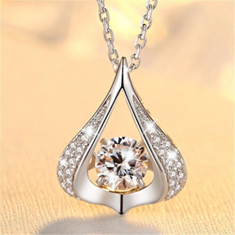 Pendant Necklaces Exquisite Heart Shaped Dancing Rhinestone Spin Hollow Necklace For Woman Simple Jewelry Gift Long Copper-image-708513601