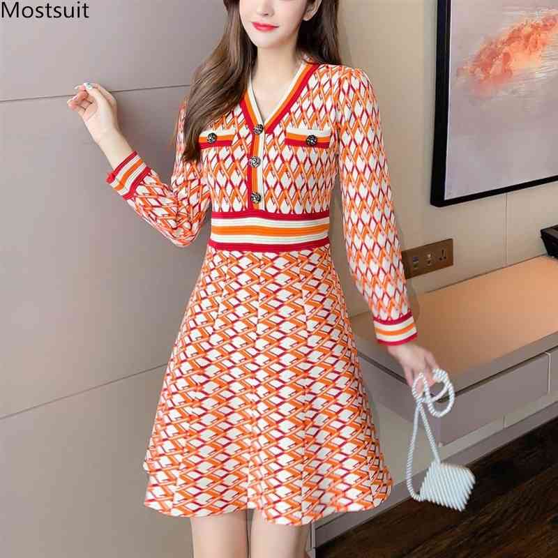 

Spring Autumn Vintage Elegant Plaid Knit Dress Women Long Sleeve V-neck Tunic Dresses With Pockets Korean Robe Femme 210518, As pictures