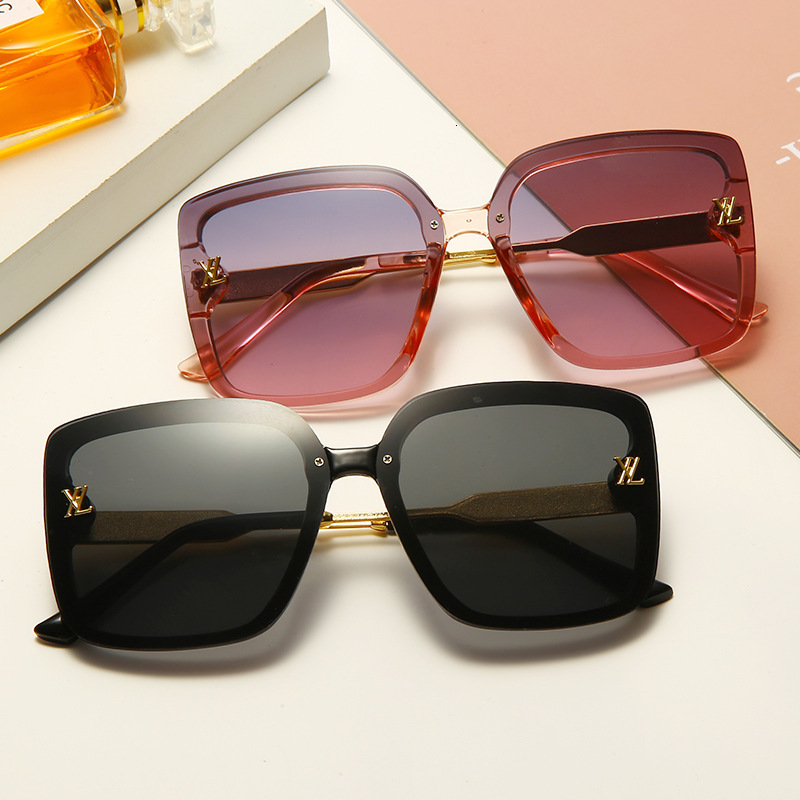 

Designer Sunglasses 2021 Vintage Oversize Square Women Luxury Brand Big Frame Sun Glasses Black Fashion Gradient Female